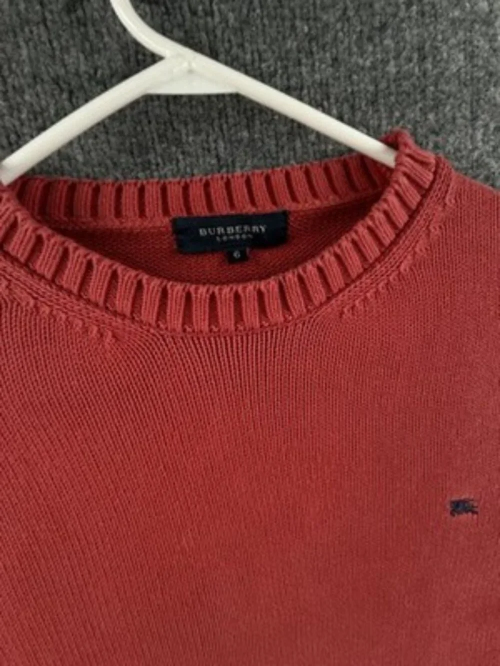 Burberry London Sweater Red Logo Mens Crew Neck Pullover 6 Long Sleeve Solid